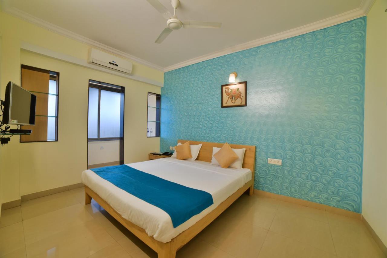 Palm Air Otel Panaji Dış mekan fotoğraf